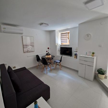 Zad Senj Apartman Ngoại thất bức ảnh